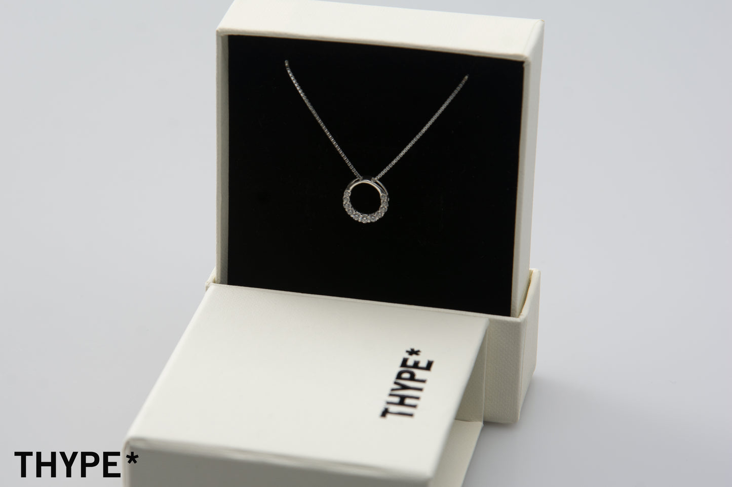 Circle O - Silver - Boxchain  Necklace